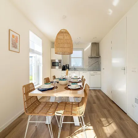 With Lots Of Privacy *