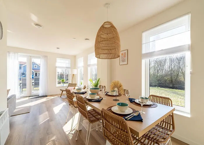 With Lots Of Privacy